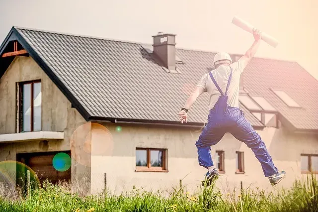 How To Get a Roofing License in California